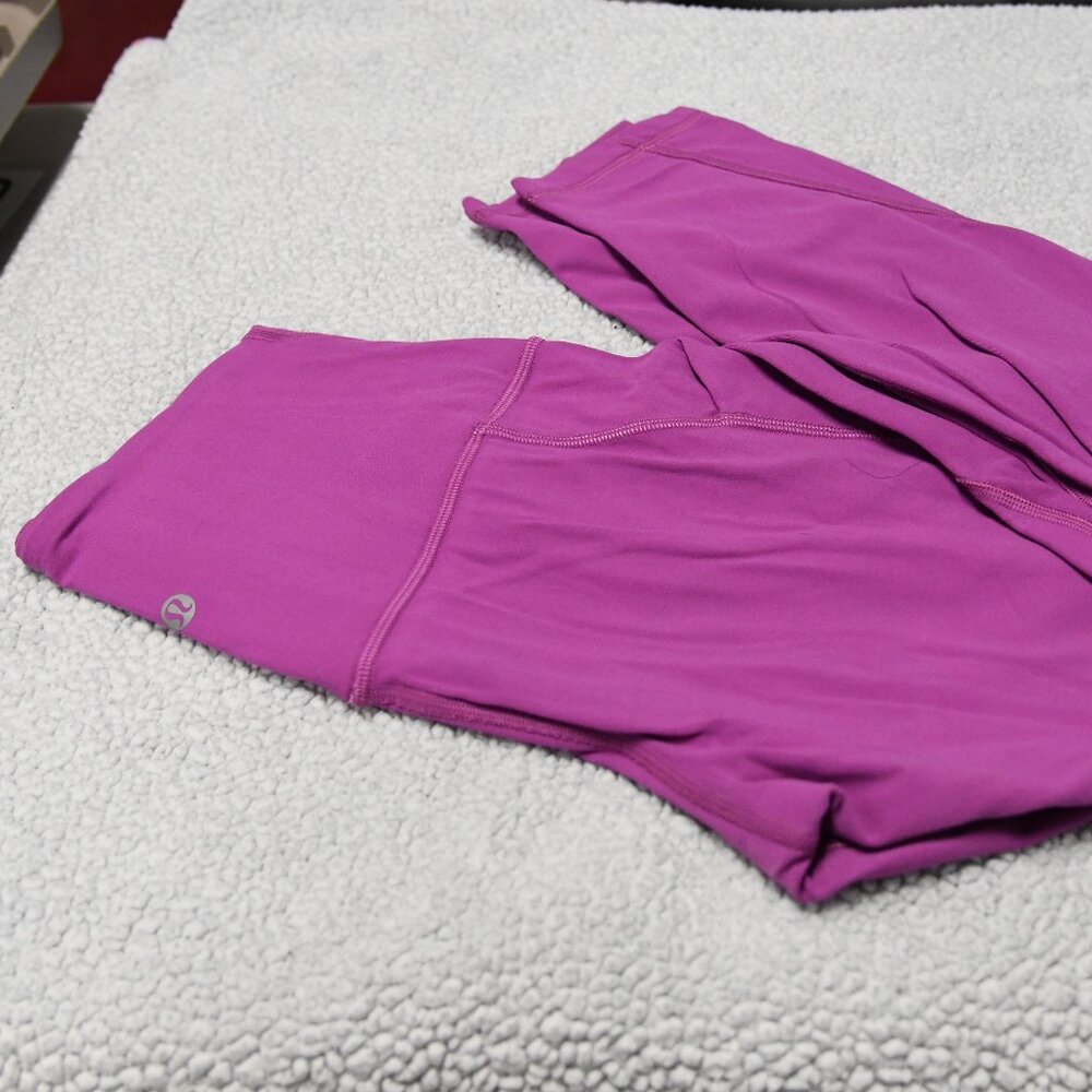 Lululemon Align with pockets 25" sz6